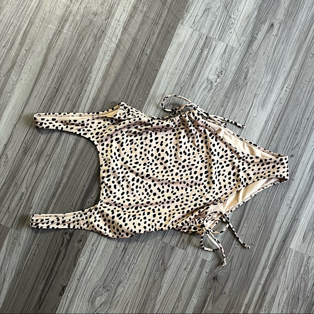 High cut leopard print swimsuit